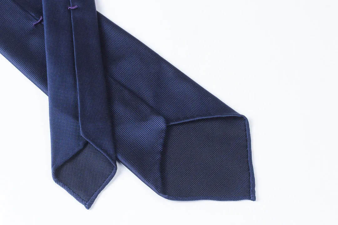 Blue Nailhead