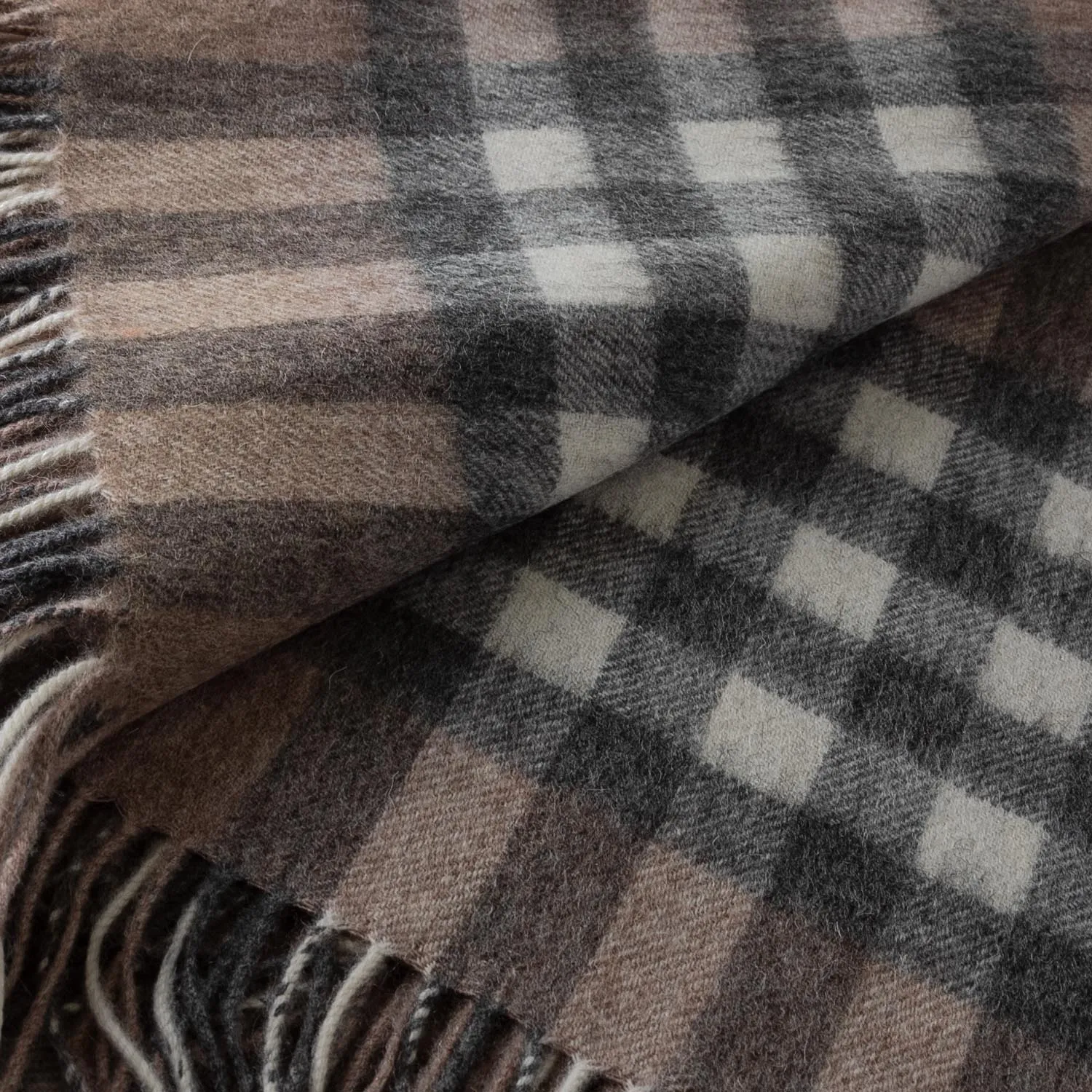 Chequer Cashmere Blend Blanket  Camel