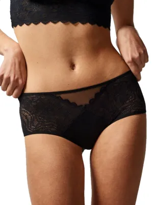 Femilet Floral Touch Covering Shorty