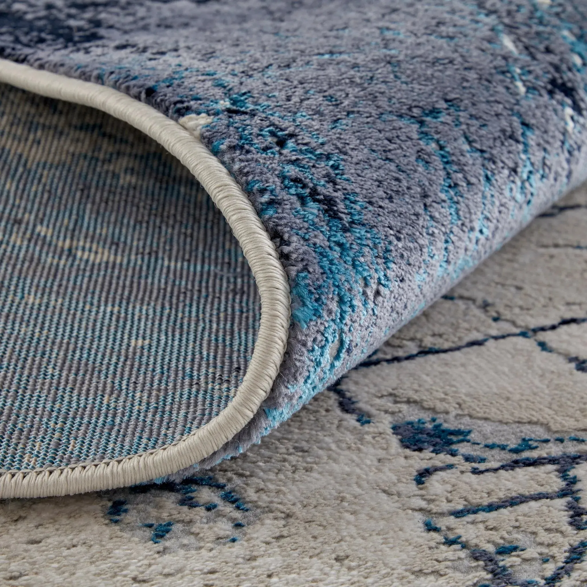 Indio IND39H2F Ivory/Blue Rug