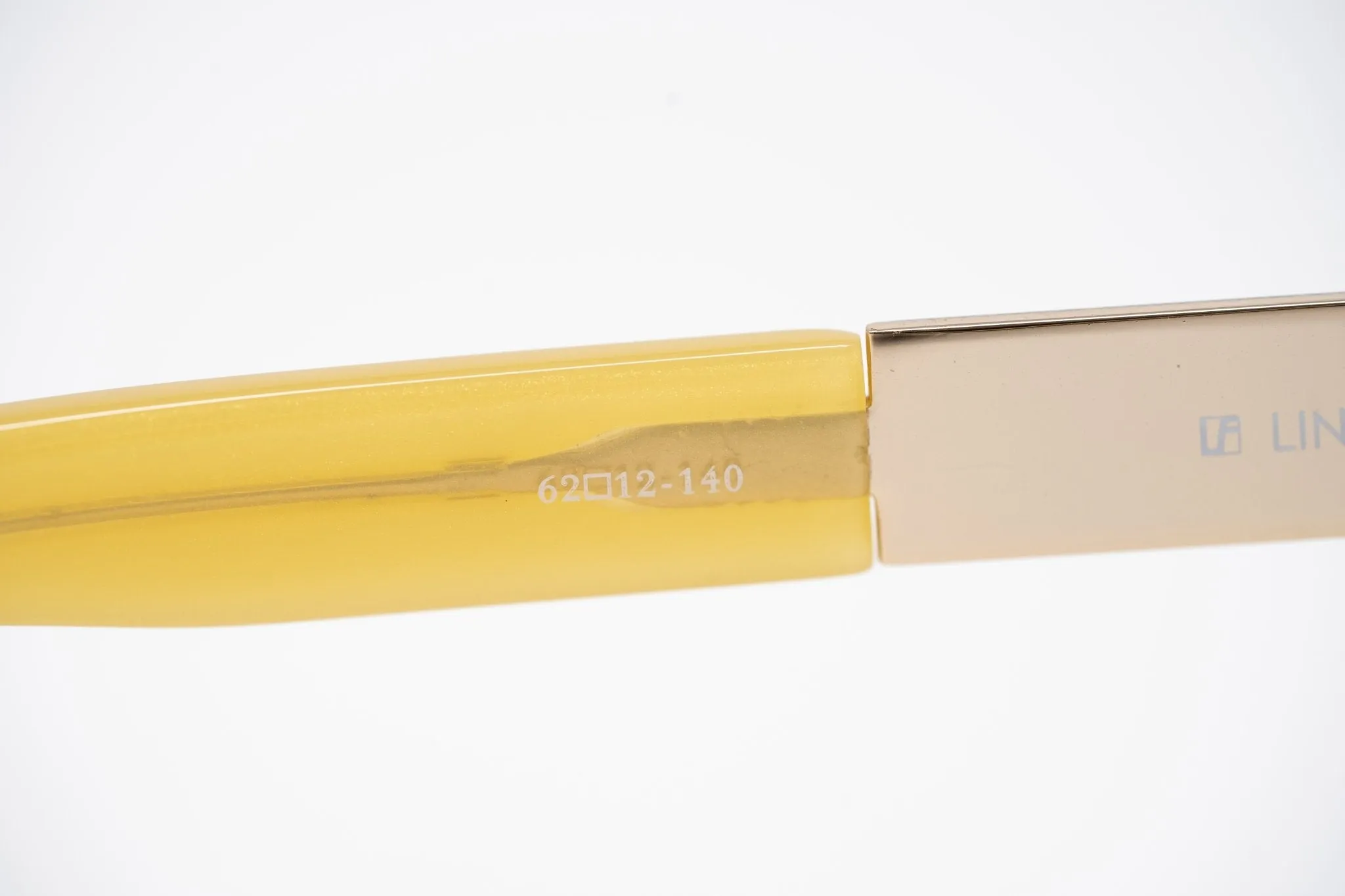Oscar De La Renta Sunglasses Oversized Gold